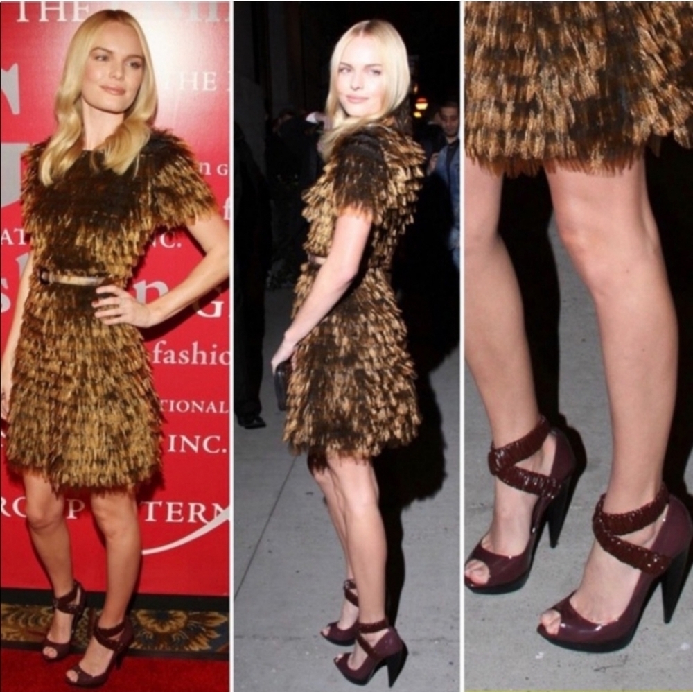 BURBERRY Brown Patnent Leather Curved Heel Peep Toe Pumps Good Condition 39 1/2 - Picture 10 of 11